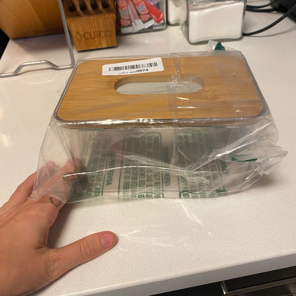 Tissue Box - Picture 3 of 3